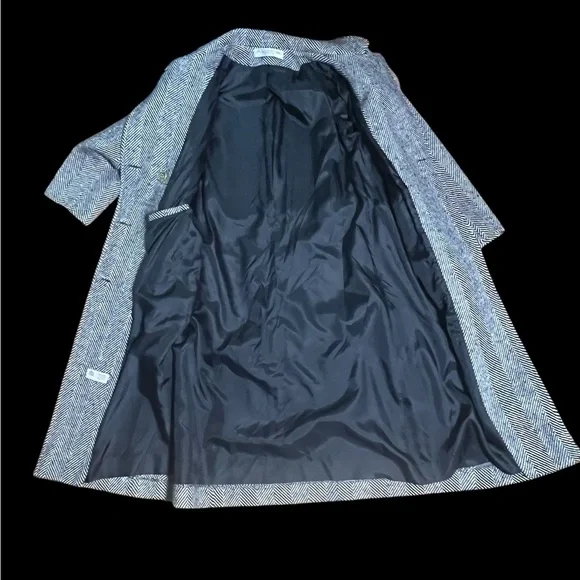 Vintage Alorna- Made in USA- Black and White Herringbone Double Breasted Coat - Picture 7 of 13